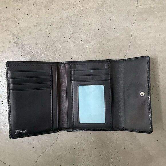 Coach Y2K Wallet - Picture 3 of 10